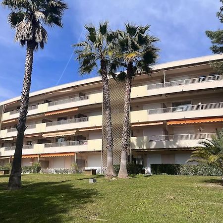Appartement Avec Terrasse, Vue Jardin Et Piscine Antibes Eksteriør billede
