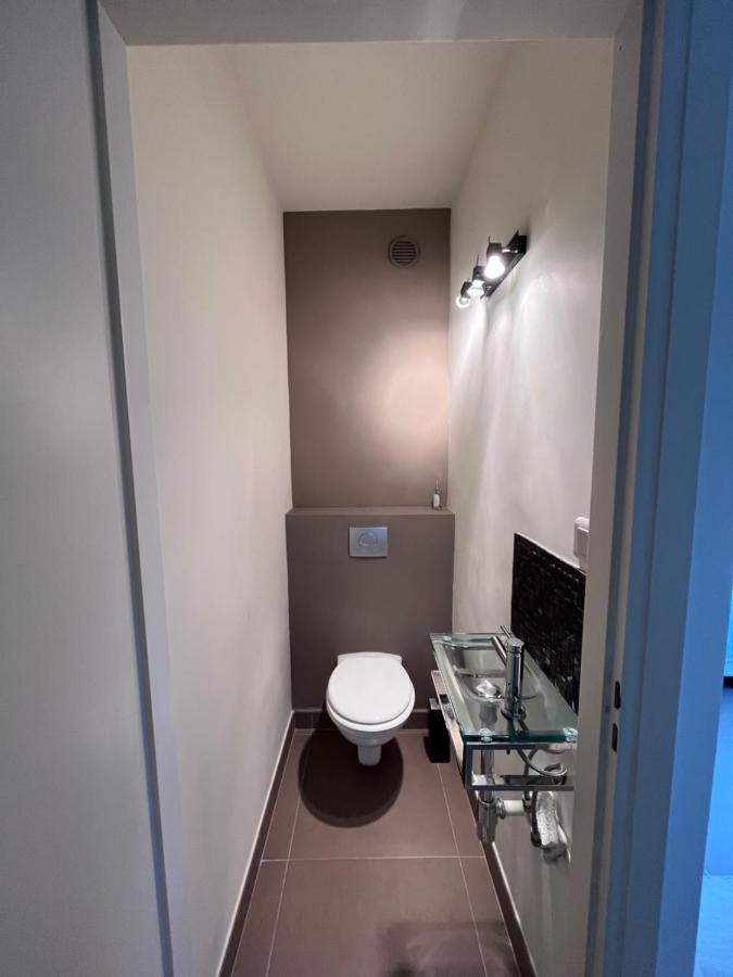 Appartement Avec Terrasse, Vue Jardin Et Piscine Antibes Eksteriør billede
