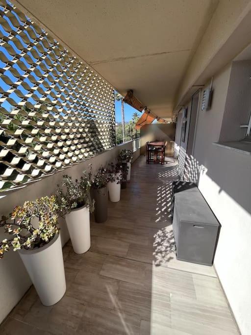 Appartement Avec Terrasse, Vue Jardin Et Piscine Antibes Eksteriør billede